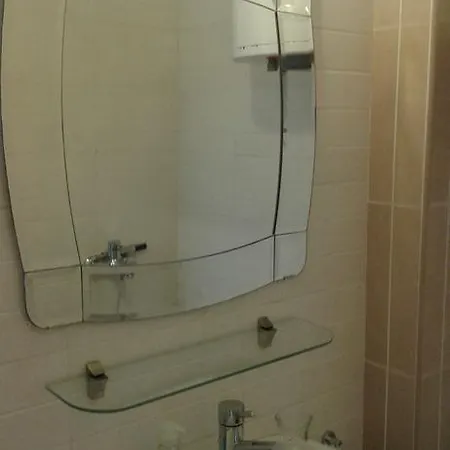Appartement Bright Néoi Epivátai