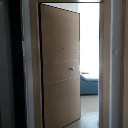Bright Néoi Epivátai